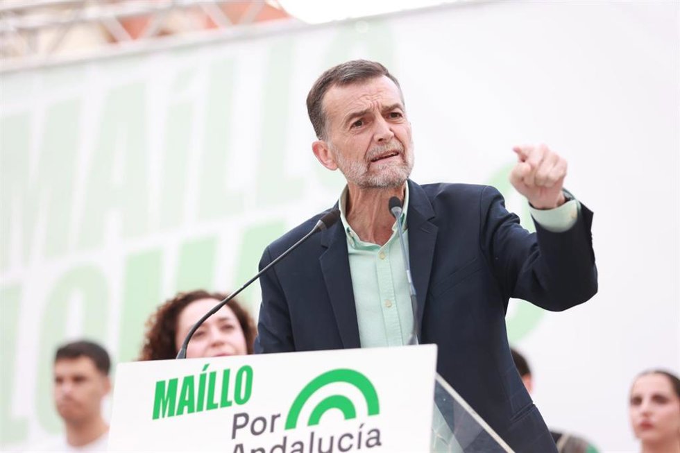 El candidato de Por Andalucía a la Presidencia de la Junta de Andalucía, Antonio Maíllo, en el acto de cierre de campaña en Sevilla.