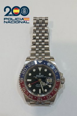 Archivo - Un rolex incautado por la Policía