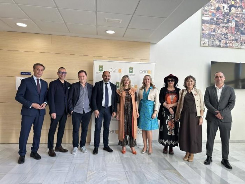 La vicepresidenta y consejera de Presidencia, Justicia y Cultura del Gobierno de Aragón, Mar Vaquero, en la inauguración de Barbitania.