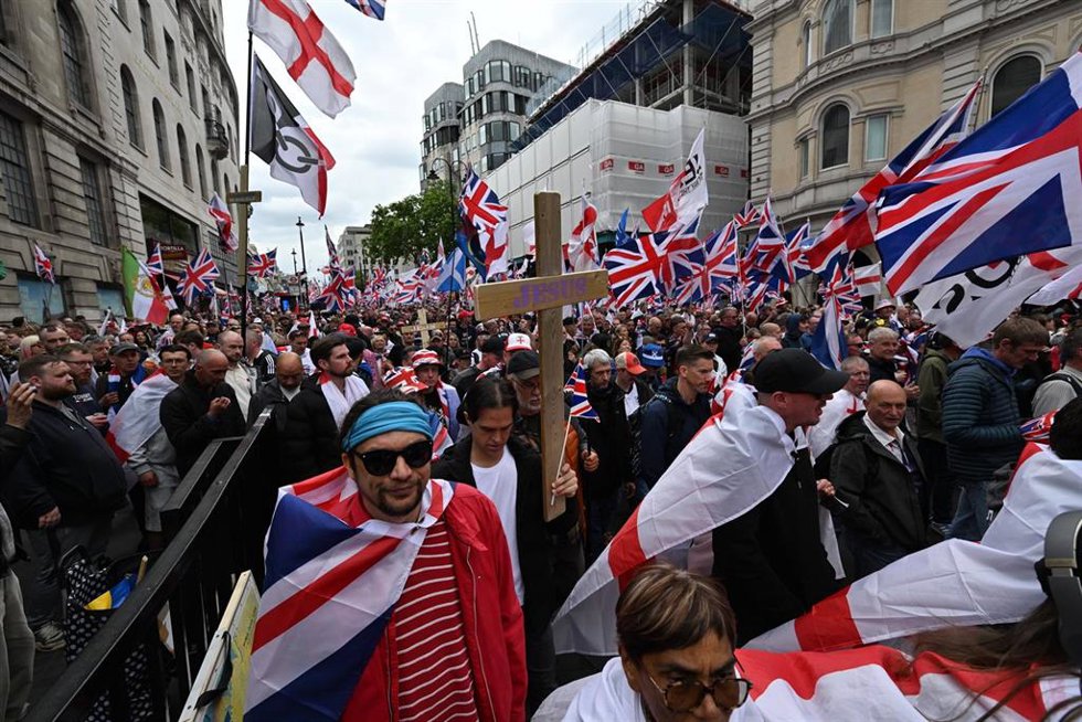 Manifestación de extrema derecha bajo el lema Unamos el Reino celebrada en Londres