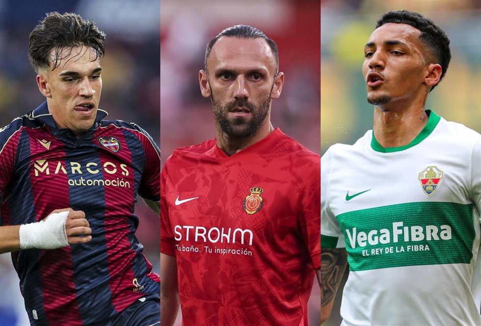 Carlos Espí (Levante UD), Vedat Muriqi (RCD Mallorca) y Álvaro Rodríguez (Elche CF)