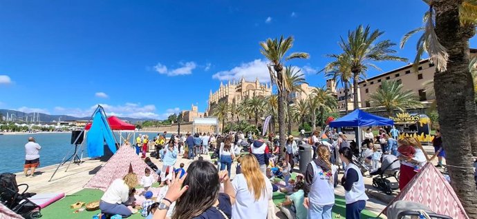El Parc de la Mar acoge la Fiesta de las Familias