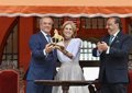 La alcaldesa de Jerez (Cádiz) entrega el Caballo de Oro 2025 a la Real Sociedad de Carreras de Caballos de Sanlúcar