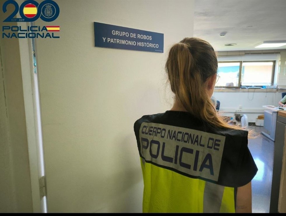 Agente de la Policía Nacional