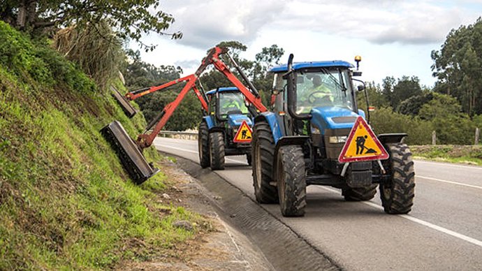 Desbroce de carreteras.
