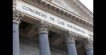 Un policía del SUP abrirá mañana la ronda de comparecencias en el Congreso sobre la regularización