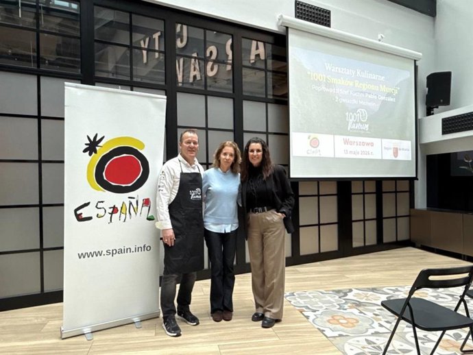 El acto contó con un taller culinario especial dirigido por el chef murciano Pablo González, del restaurante Cabaña Buenavista, distinguido con dos estrellas Michelin y tres Soles Repsol