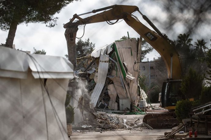 Archivo - Arquivo - Demolição da sede da UNRWA em Jerusalém Oriental (arquivo)