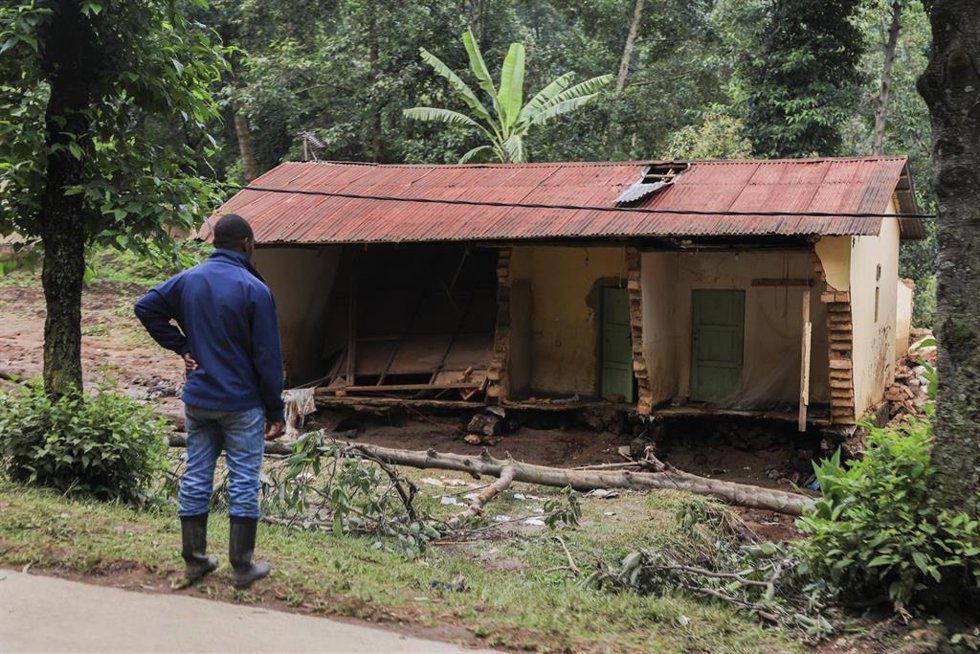 Archivo - Imagen de archivo de un resididente de Rubavu (Ruanda)