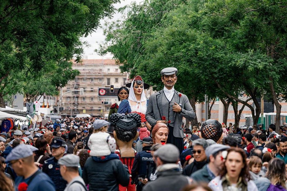 Pasacalles con Gigantes y Cabezudos, en la Pradera de San Isidro, a 15 de mayo de 2026, Madrid (España).