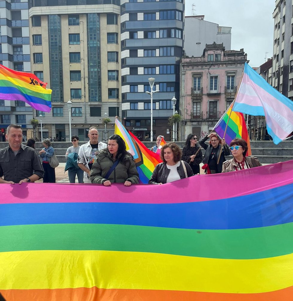 Derechos Ciudadanos ve la ley LGTBI una prioridad democrática e invita a la derecha a respaldarla para lograr consenso.