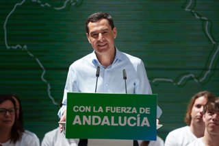 El president del PP andalús i candidat a la reelecció, Juanma Moreno, intervé en un acte de campanya a Cadis