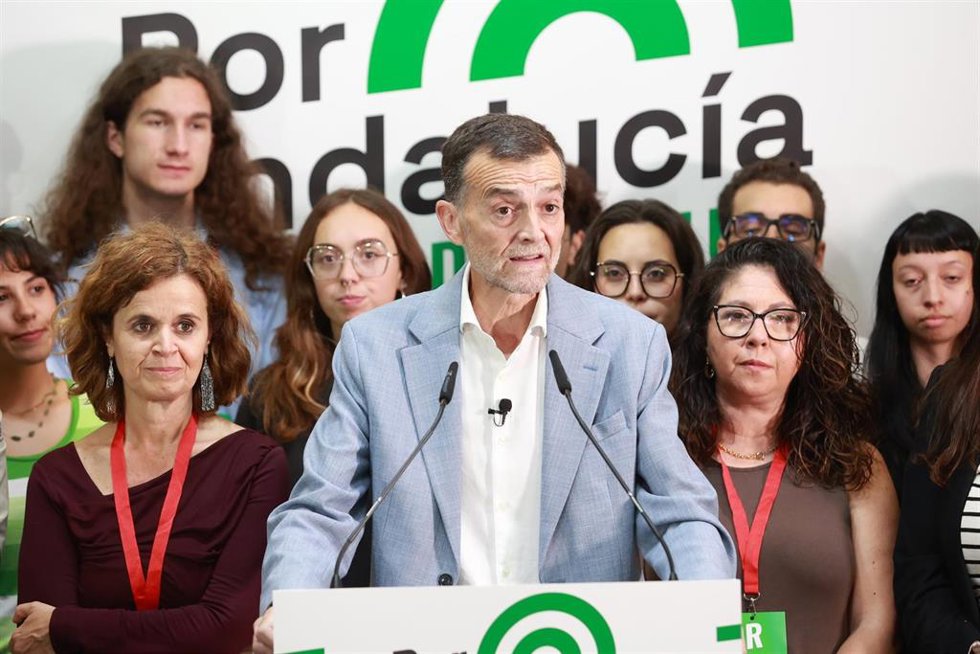 El candidato de Por Andalucía a la Presidencia de la Junta, Antonio Maíllo, valora los resultados electorales tras el recuento de votos. A 17 de mayo de 2026 en Sevilla (Andalucía, España).