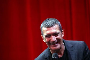 Archivo - El actor malagueño Antonio Banderas,  durante la presentación de la nueva programación del Teatro Soho Caixabank y ha presentado su nuevo espectáculo de producción propia "Company", Málaga  a 21 de octubre 2020