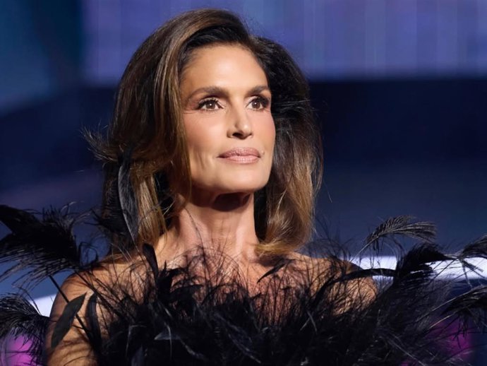De Cindy Crawford a Paris Hilton en la pasarela: así ha sido el desfile crucero de Gucci en Nueva York