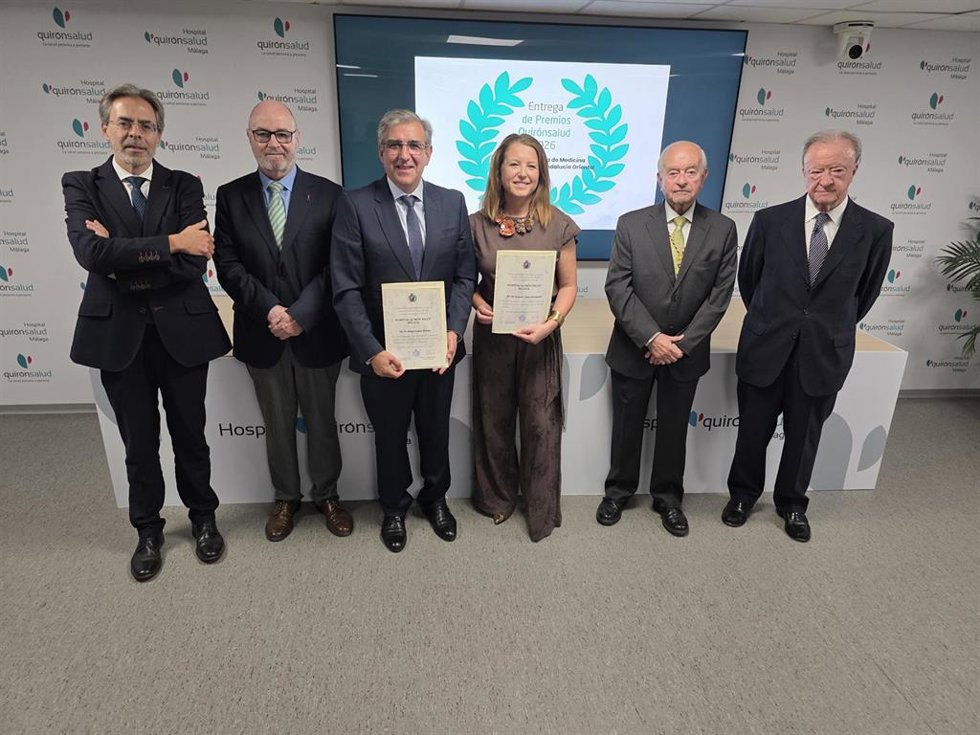 El Dr. Rafael López Arévalo y la enfermera María Castro, premiados por la Real Academia de Medicina de Andalucía Oriental