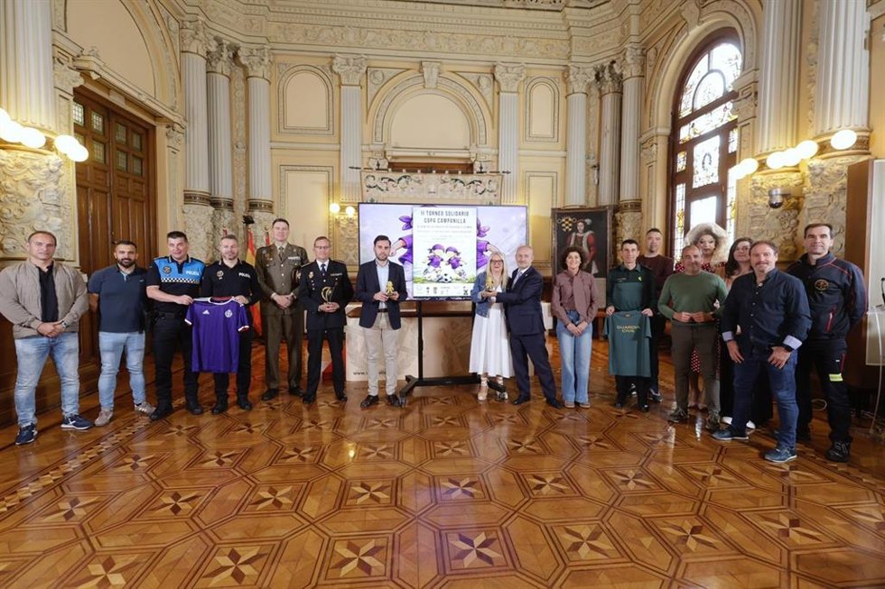 Presentación del torneo solidario de fútbol Copa Campanilla.