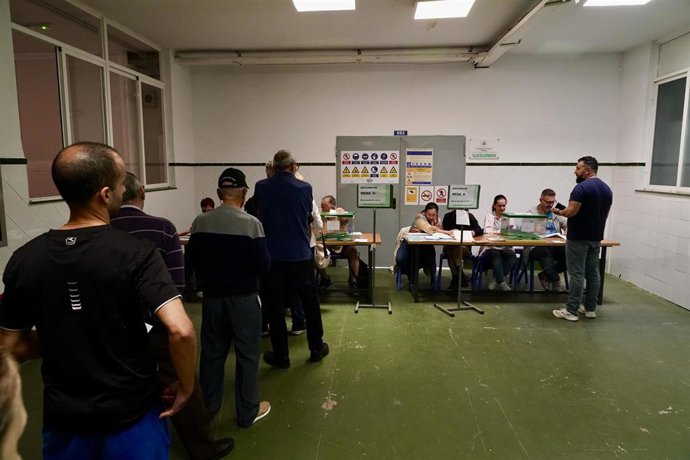 Imágenes de la jornada electoral en Andalucía en Málaga.