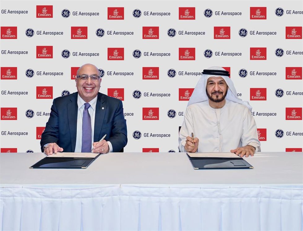 Emirates se alía con GE Aerospace para mejorar el proceso de reparación de piezas en el mantenimiento de motores.