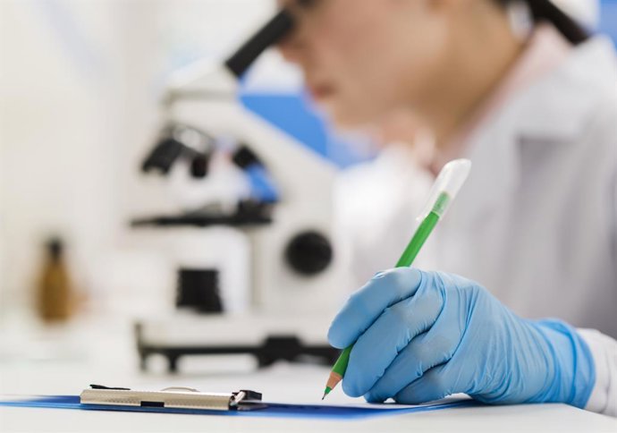 Archivo - Arquivo - Cientista realizando uma pesquisa.