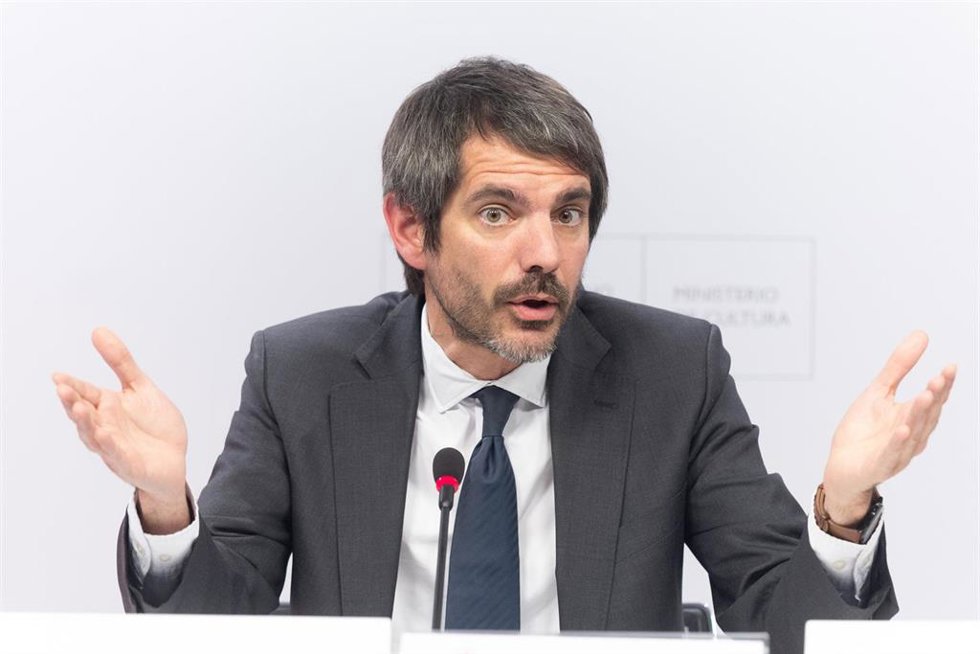 El ministro de Cultura, Ernest Urtasun, durante la presentación del programa ‘Cine Vecino’ en la sede del Ministerio de Cultura, a 18 de mayo de 2026, en Madrid (España). 