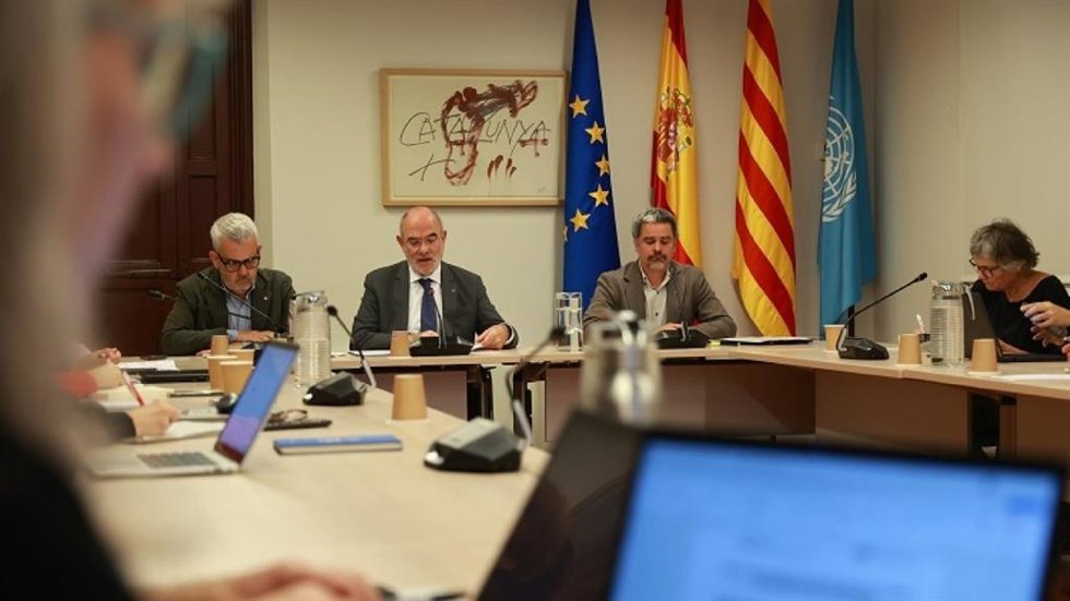El conseller de Unión Europea y Acción Exterior, Jaume Duch, preside una reunión extraordinaria del Comité Catalán de Ayuda Humanitaria de Emergencia