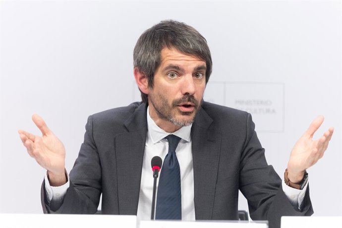 El ministro de Cultura, Ernest Urtasun, durante la presentación del programa ‘Cine Vecino’ en la sede del Ministerio de Cultura, a 18 de mayo de 2026, en Madrid (España). El ministro de Cultura, Ernest Urtasun, ha dado a conocer esta iniciativa institucio