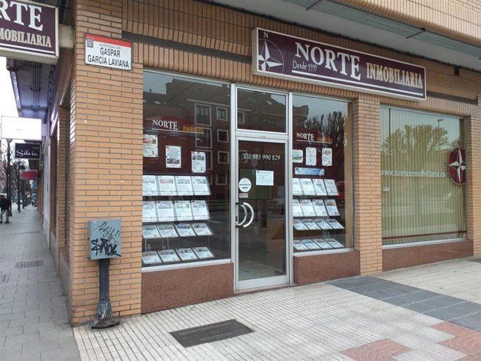 Archivo - Inmobiliaria, en Gijón