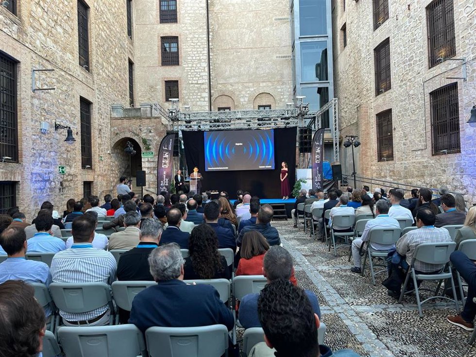 Recepción de los 150 expertos que se han dado cita en el Encuentro de la Red Nacional SOC organizado por el CCN.