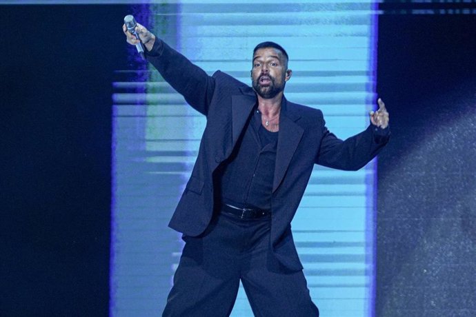 Archivo - Ricky Martin durante su concierto en Icónica Santalucía Sevilla Fest en 2024.