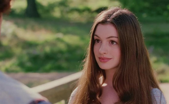 Anne Hathaway resucita 22 años después una de sus películas para convertirla en serie