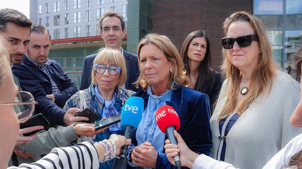 Vox denuncia las listas de espera "criminales" de Cantabria y la gestión sanitaria "negligente" del PP