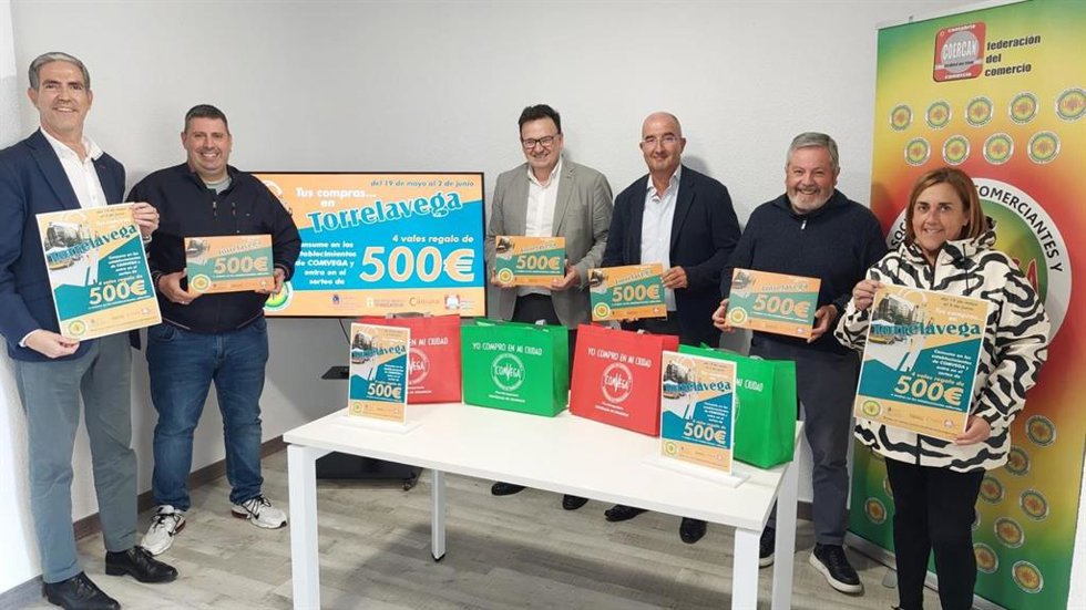 Presentación de la campaña 'Tus compras... En Torrelavega'