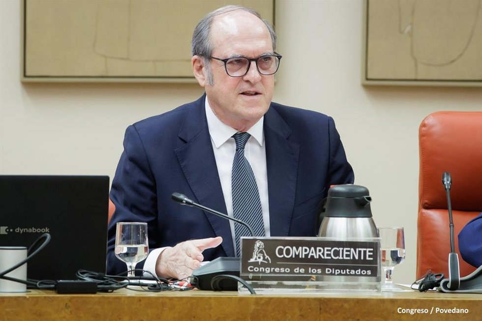 El Defensor del Pueblo, Ángel Gabilondo, durante la comparecencia en la Comisión Mixta del Congreso a 19 de mayo de 2026 (Madrid).