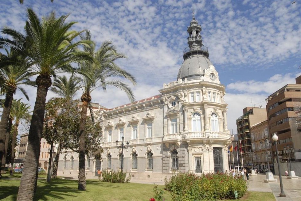 Archivo - Fachada del Palacio Consistorial