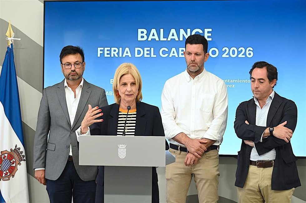 La alcaldesa de Jerez, María José García-Pelayo, haciendo balance de la feria 2026.