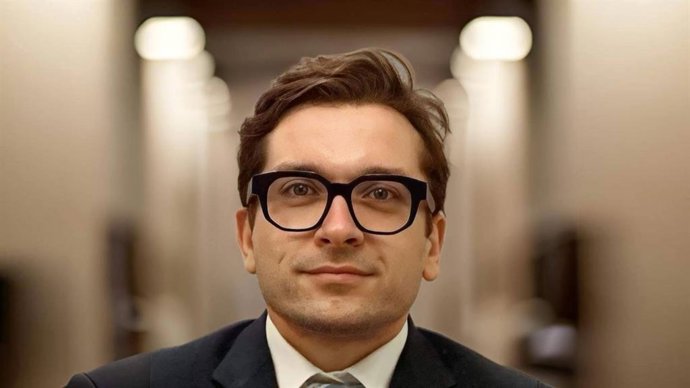Vaughan nombra a Tomasz Karasek director general y consejero de la sociedad
