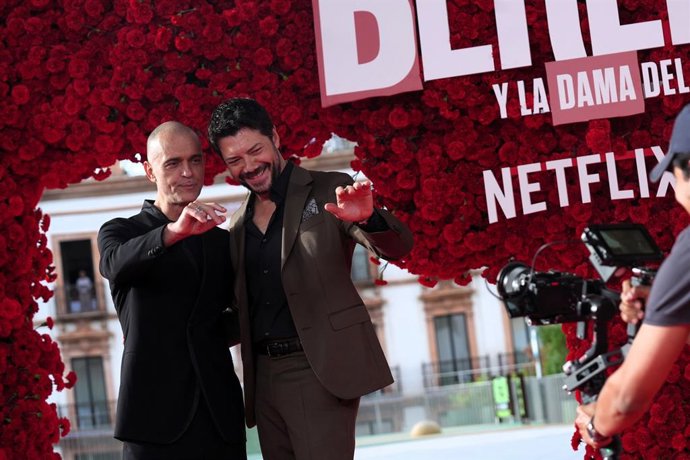 El cameo de El Profesor (Álvaro Morte) y el guiño a La casa de papel en Berlín y la dama del armiño, explicados