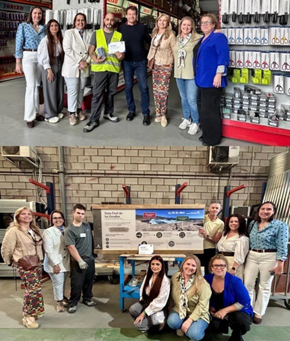 Representantes del Imdeec visitan a jóvenes de distintas zonas desfavorecidas de Córdoba que integran la cuarta edición de 'Formando Oportunidades', con la labor de la Federación Nacional de Asociaciones de Mujeres Gitanas Kamira.