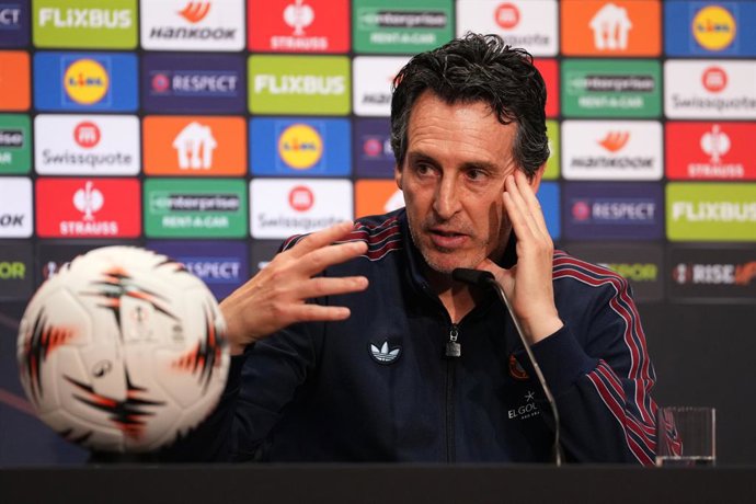 El entrenador del Aston Villa, Unai Emery