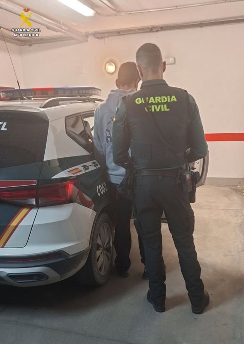Un momento de la detención del varón.