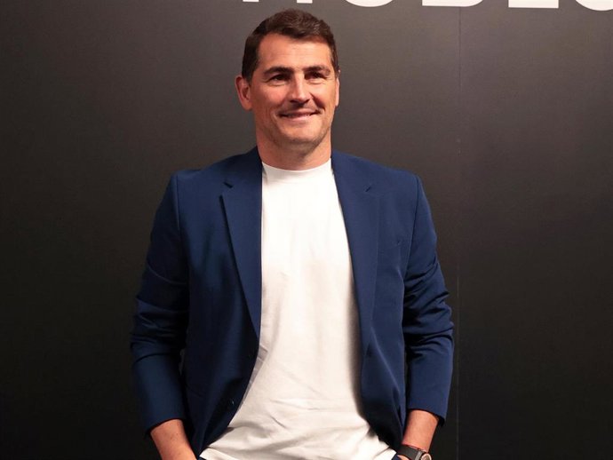 Iker Casillas asiste a la presentación del reloj de edición limitada Bang Reloaded Kylian Mbappé de la marca Hublot