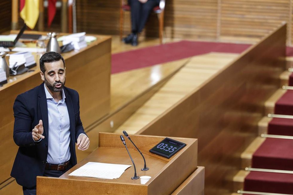 Archivo - El síndic de PSPV-PSOE, José Muñoz, durante una sesión de control