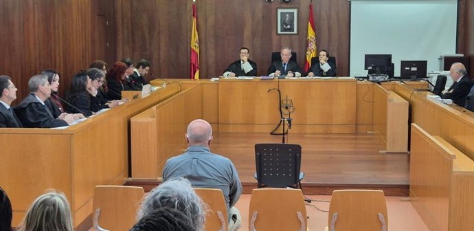 Suspendido el juicio por delito ambiental en el Mar Menor ante la ausencia justificada de un perito clave