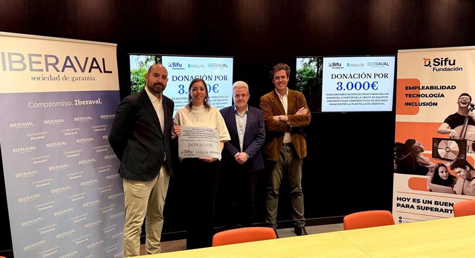 Iberaval impulsa un proyecto de reforestación social financiado con la venta de sus equipos informáticos obsoletos