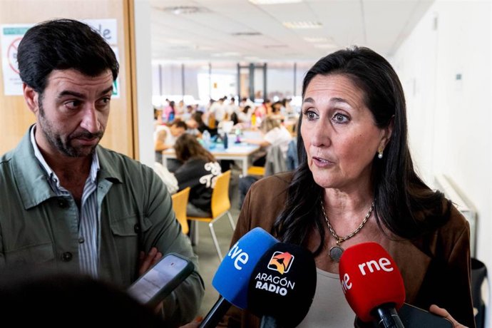 Las instalaciones de Benjamín Jarnés y Ricardo Magdalena prestarán servicio hasta el 1 de julio con horarios que alcanzan las 2.00 de la mañana en algunos tramos.