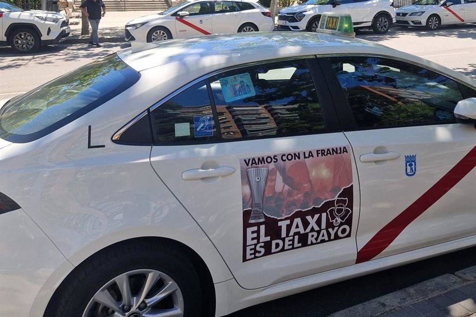 El Taxi de Madrid apoyará al Rayo Vallecano en la primera final europea de su historia.