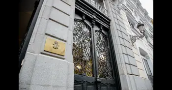 CGPJ pide que los jueces puedan revisar la retirada automática de la patria potestad en los casos de violencia de género