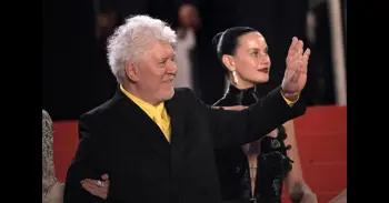 Almodóvar avisa en Cannes que "Europa nunca debe someterse a Trump": "Hay que ser escudo frente a estos monstruos"