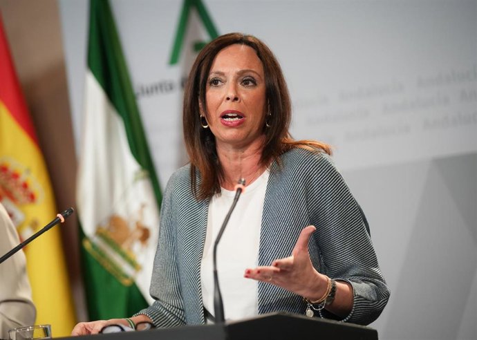 Archivo - La consejera de Fomento, Articulación del Territorio y Vivienda en funciones, Rocío Díaz (Fotografía de Archivo) 